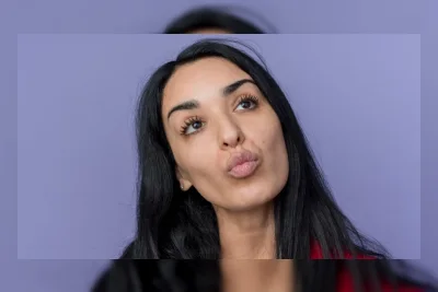 9 Rekomendasi Lipstik BPOM yang Tidak Membuat Bibir Hitam