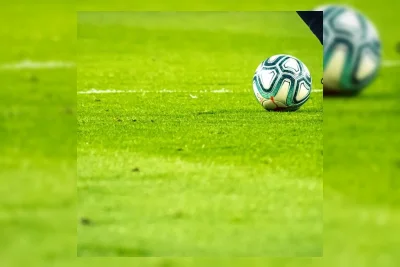 Dusan Tadic Tinggalkan Al-Wahda Setelah Musim Penuh Trofi