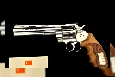 Turki Beri Para Pemimpin NATO Revolver Berisi Peluru Tajam, Belgia Kaget