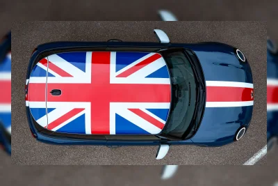 Mini Luncurkan Edisi Heritage dan Oxford, Rayakan 25 Tahun Kebangkitan Brand