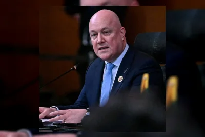 Selandia Baru Pertimbangkan Bergabung dengan Pakta Pertahanan Australia-Fiji