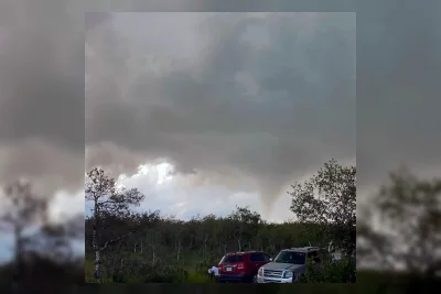 Dua Tornado di Alberta Lukai Lima Orang, Hancurkan Area Perkemahan