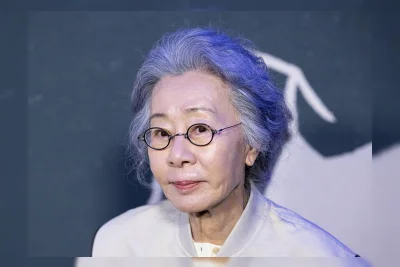 Youn Yuh Jung Raih Nominasi Emmy untuk 'Beef' Season 2