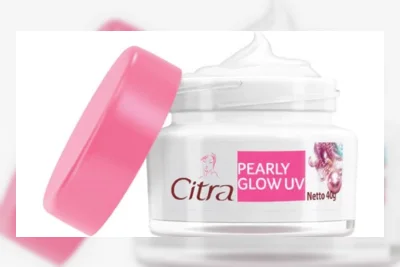 Moisturizer Citra Pearly Glow UV: Klaim Cerah dan Ulasan Pengguna