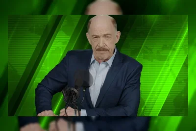 JK Simmons Akui Belum Pernah Bertemu Tom Holland Meski Sudah Dua Film MCU