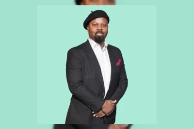 Ben Okri: Kebohongan untuk Hidup dan Kekuatan Cinta