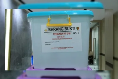 OJK Desak Pelaku DSI Dihukum Berat, Bisa Pakai UU ITE dan P2SK