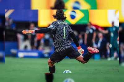 Alisson Becker Buka Suara Usai Brasil Tersingkir, Isyaratkan Ingin Main di Piala Dunia 2030