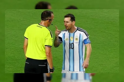 Viral Messi Marah-marah ke Wasit Portugal di Piala Dunia 2026