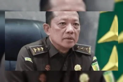 Jaksa Senior Indonesia Mundur Usai Rumah Digeledah dalam Kasus Korupsi