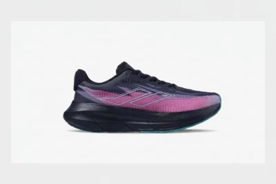 5 Sepatu Lari Lokal Rekomendasi dr Tirta: Full Cushion hingga Carbon Plate