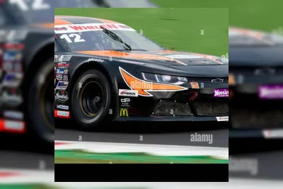 Ryan Blaney Menang di Atlanta, Bubba Wallace Kena Penalti