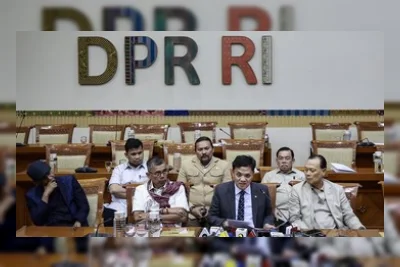 Komisi III DPR Nilai Pengalihan Kasus Febrie ke Kejagung Jalan Terbaik
