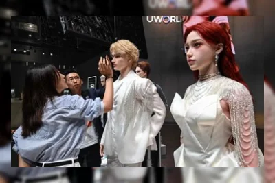 Robot AI Jadi Model Catwalk, Netizen Sebut Mirip Zombi Berjalan