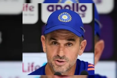 Asisten Pelatih Timnas India Ryan ten Doeschate Minta Mundur