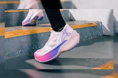 11 Merek Sepatu Lari Buatan Indonesia yang Populer, Kualitas Lokal Tak Bisa Diremehkan