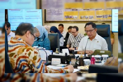 Tito Minta Pemda Perkuat Pasokan dan Distribusi untuk Jaga Inflasi