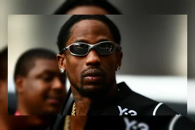 Travis Scott Digugat Kru Kapal atas Insiden Yacht di Miami 2024
