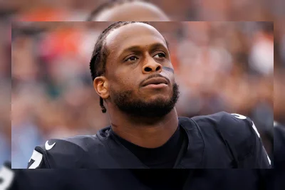 Geno Smith Bantah Tuduhan Penganiayaan, Klaim Perempuan Coba Curi Perhiasan Rp320 M