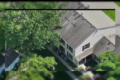 Video: Deputi Selamatkan Dua Bocah dari Jendela Lantai Atas saat Kebakaran Rumah