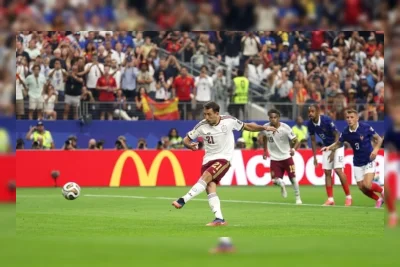 Spanyol Unggul Tipis atas Prancis di Babak I, Penalti Oyarzabal Jadi Pembeda