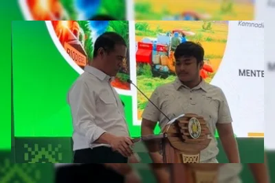 Diinterupsi Mahasiswa, Mentan Ajak Diskusi di Atas Panggung