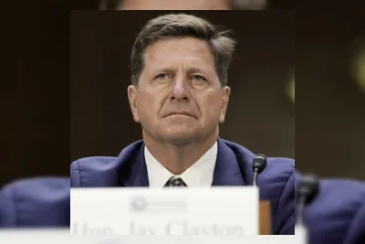 Jay Clayton Tolak Akui Biden Menang Pemilu 2020 dalam Sidang Dengar Pendapat