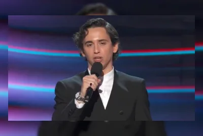 Marcello Hernández Ledek Tiger Woods dan Belichick di ESPYs 2026