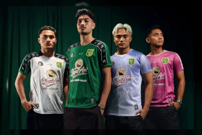 Persebaya Luncurkan Jersey Pre Season 2026 untuk Kenang Legenda Eri Irianto