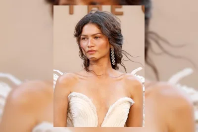 Viral Makeup Zendaya di Premiere 'The Odyssey', Tanpa Eyeshadow & Maskara