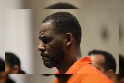 Perebutan Kuasa Pengajuan Grasi R. Kelly: Kubu Berbeda Klaim Wewenang