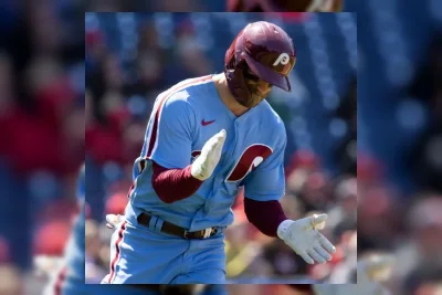 Brad Keller Cedera, Bullpen Phillies Makin Terpuruk