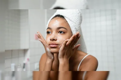 Wajah Jerawatan Usai Eksfoliasi? Dokter: Skin Barrier Rusak