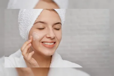 Kesalahan Pakai Day Cream Menurut Dokter yang Bikin Wajah Tetap Kusam