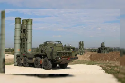Zelensky: Rusia Jadikan Moskow Benteng dengan S-400, S-500, dan Pantsir