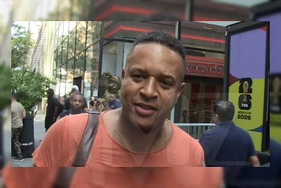 Pembawa Acara 'Today' Craig Melvin Tenang Usai Insiden Studio