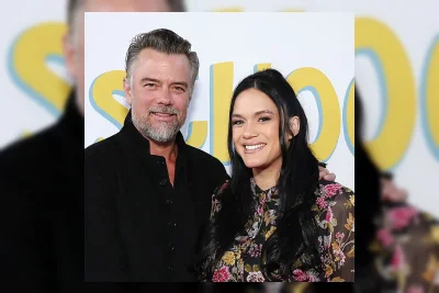 Josh Duhamel Bercanda soal Beda Usia 21 Tahun dengan Sang Istri