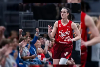 Caitlin Clark Cetak Rekor 45 Poin, Bawa Indiana Fever Kalahkan Seattle Storm