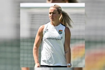 Lindsey Heaps Siap Debut untuk Denver Summit FC Lawan Portland Thorns