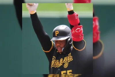 Esmerlyn Valdez Pukul Home Run ke-11, Bantu Pirates Kalahkan Guardians