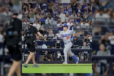 Tommy Edman Bawa Dodgers Raih Kemenangan di Doubleheader Lawan Yankees
