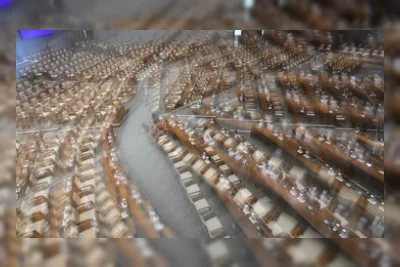 DPR Paripurna Penutupan Masa Sidang, Hampir Separuh Anggota Absen