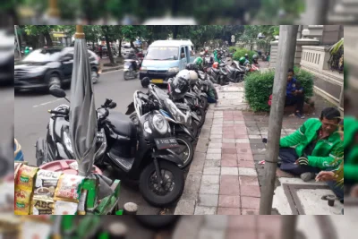 Pemerintah: Potongan Aplikasi Ojol Turun Jadi 8%, Status Berubah Jadi Pengusaha UMKM