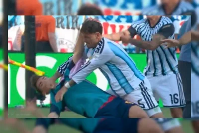 FIFA Hapus Kartu Merah Leandro Paredes Usai Cekik Bek Spanyol
