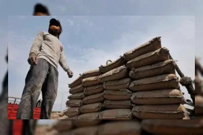 Penjualan Semen RI Naik 10,5%, Oversupply Masih Mengintai