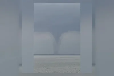 Badai Dahsyat dan Tornado Landa Tri State Area, Picu Banjir dan Pemadaman Listrik