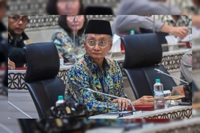 Menteri Dody Bantah Sengaja Alihkan Isu Surat Dinas dengan Judol Pegawai