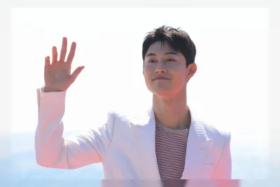 Kwak Dong Yeon Mulai Wajib Militer 25 Agustus Usai Sukses di Netflix
