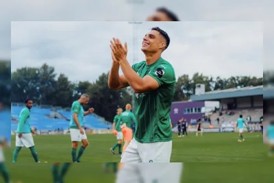 Joey Pelupessy Beri Sinyal Gabung Persib? Jawabannya 'Kita Lihat Saja'