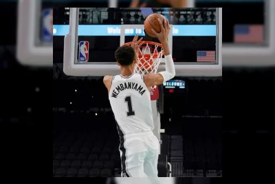 Caitlin Clark Jadi Pemain WNBA Pertama di Sampul Global NBA 2K27